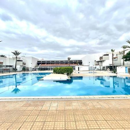Apartamento Con Piscina Sur De Tenerife コスタ・デル・シレンチオ エクステリア 写真