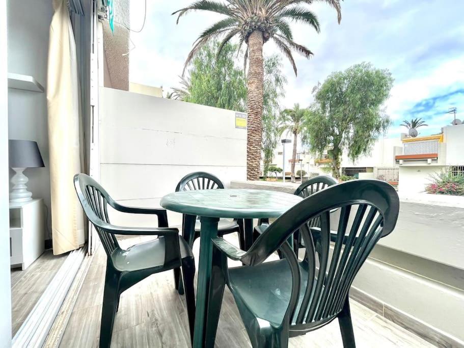 Apartamento Con Piscina Sur De Tenerife コスタ・デル・シレンチオ エクステリア 写真