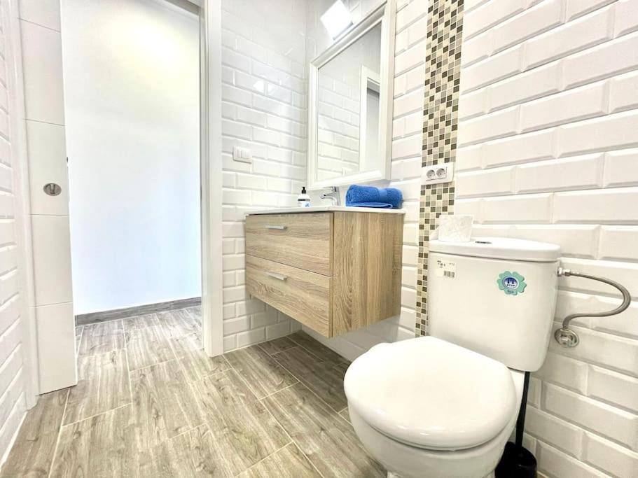Apartamento Con Piscina Sur De Tenerife コスタ・デル・シレンチオ エクステリア 写真