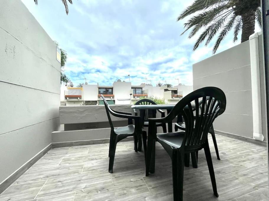 Apartamento Con Piscina Sur De Tenerife コスタ・デル・シレンチオ エクステリア 写真