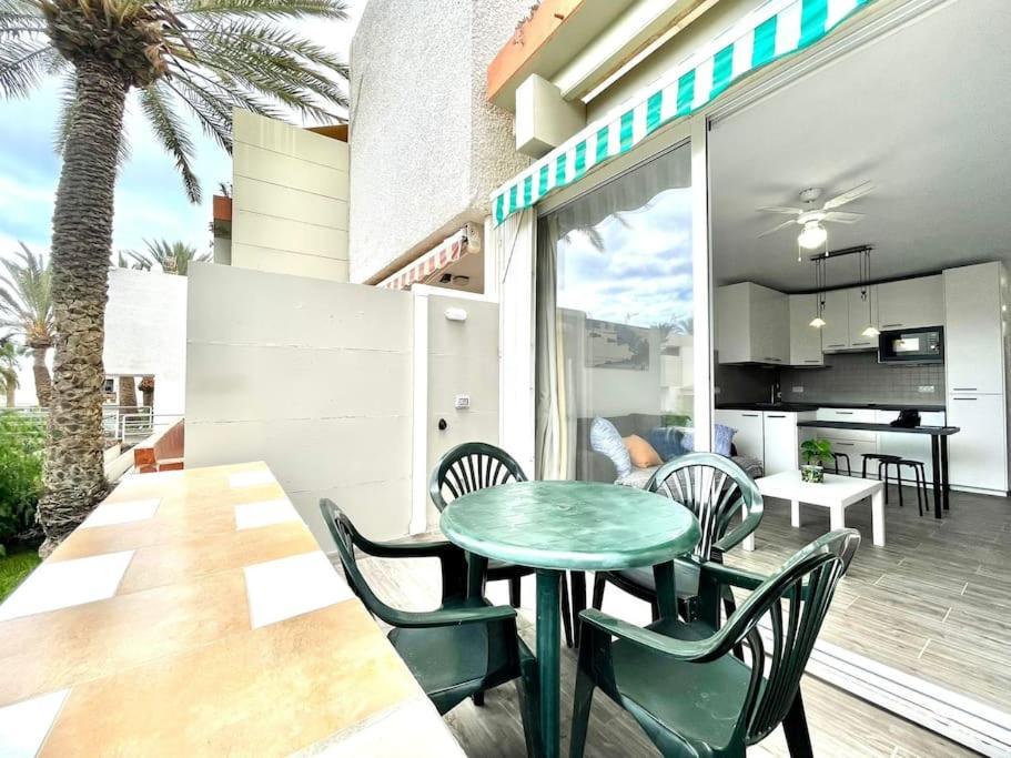 Apartamento Con Piscina Sur De Tenerife コスタ・デル・シレンチオ エクステリア 写真
